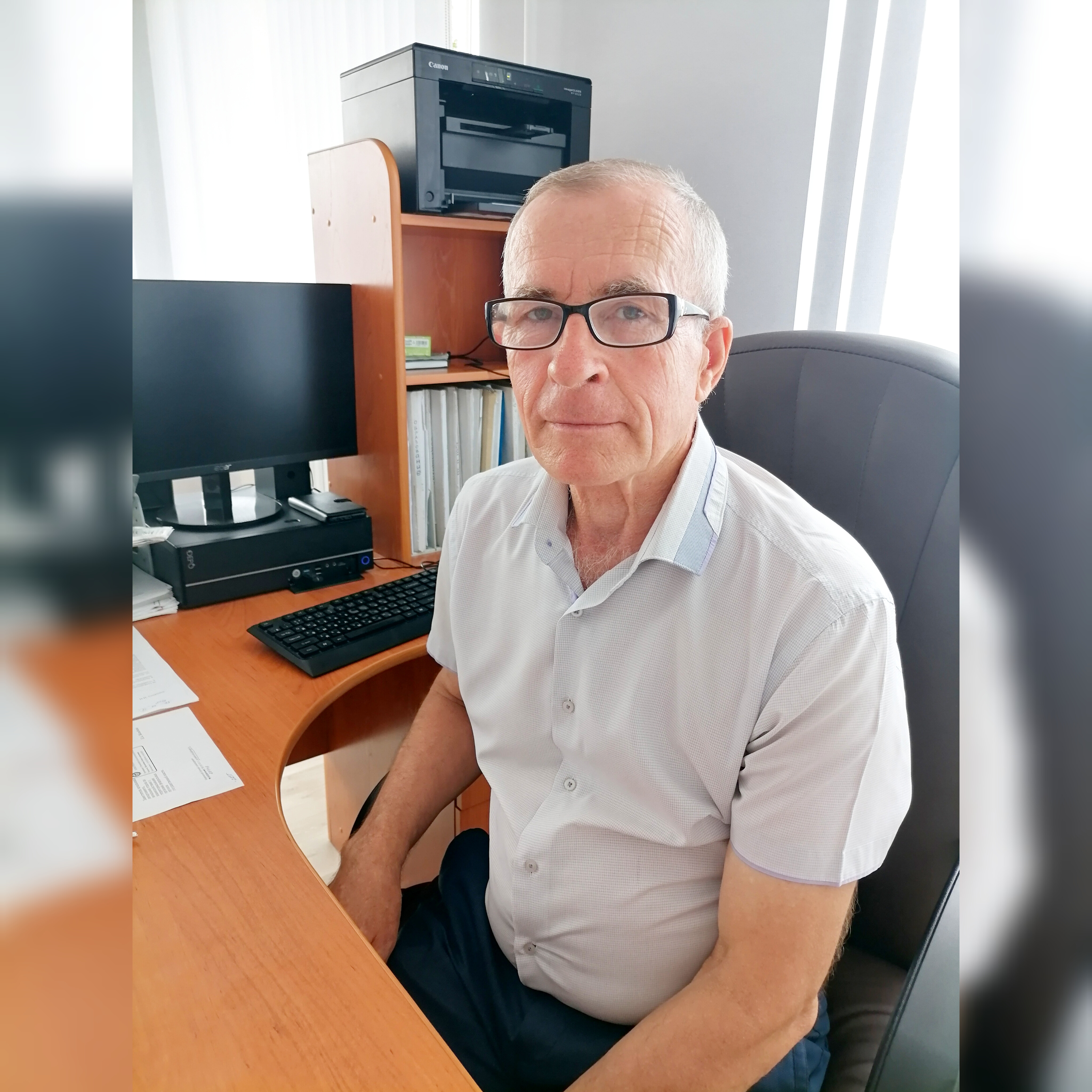 Смирнов Василий Николаевич.